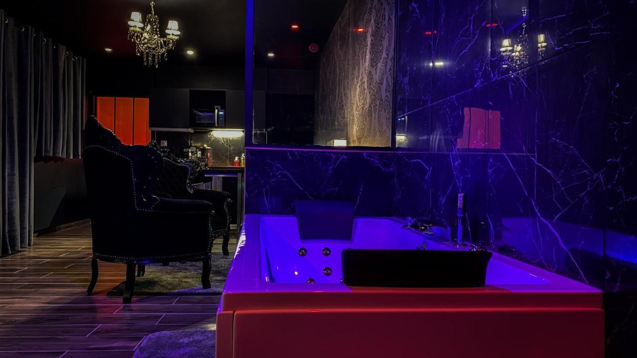 Nouveau - Luxure - Secret Suite - Jacuzzi Melun Exterior photo